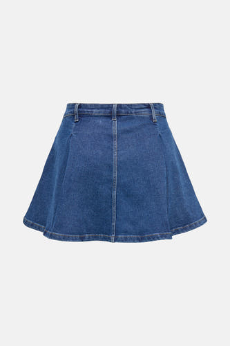 Korte blauwe denim rok van ONLY, gezien van achteren.
