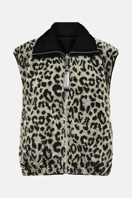 Zwarte bodywarmer van ONLY met een beige en zwarte luipaardprint.
