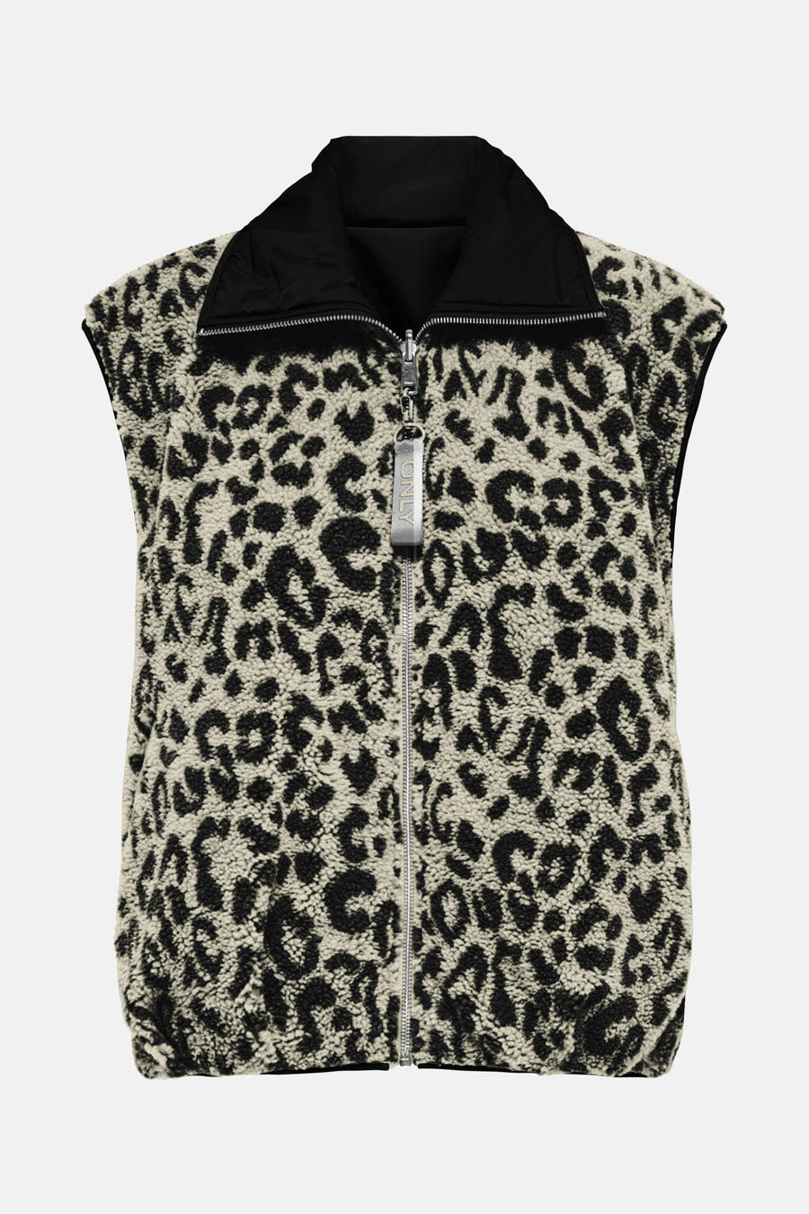 Zwarte bodywarmer van ONLY met een beige en zwarte luipaardprint.
