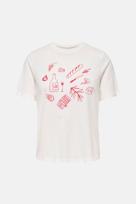 Wit T-shirt van ONLY met rode illustraties van Franse delicatessen.
