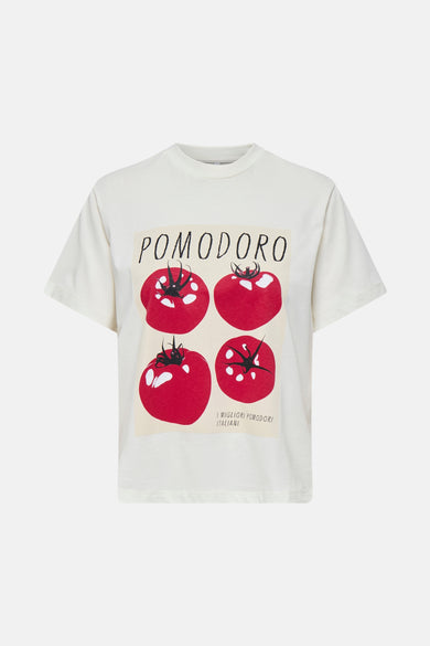 Wit T-shirt met korte mouwen van ONLY, met een vierkantige opdruk van tomaten en de tekst "Pomodoro".
