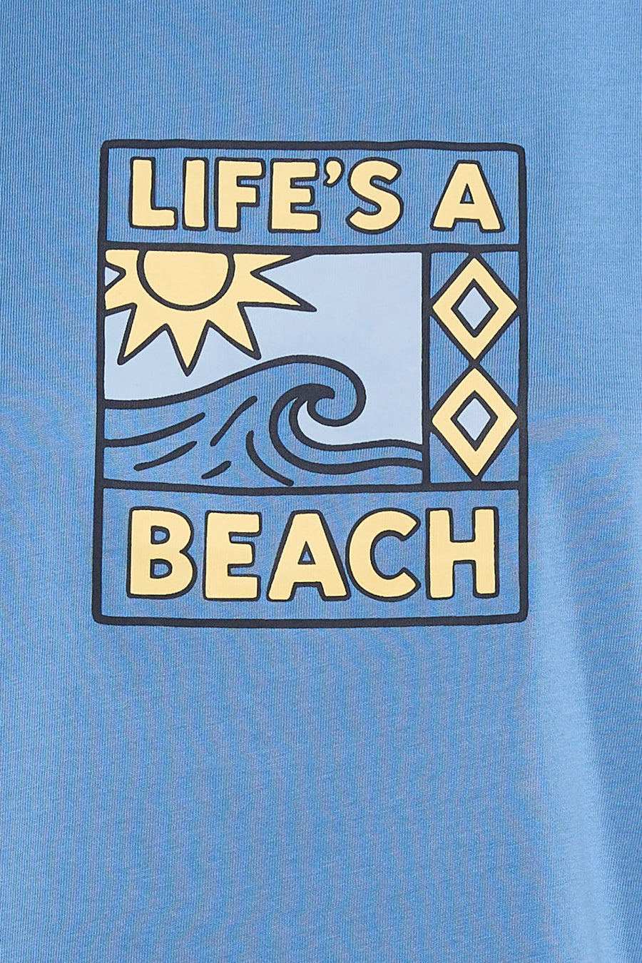 T-shirt bleu à manches courtes de ONLY, avec imprimé graphique d'un soleil, de vagues et du texte "Life's a beach".