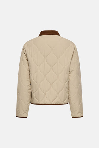 Beige korte jas van JDY, met bruine ribkraag en doorgestikte details op de achterkant.
