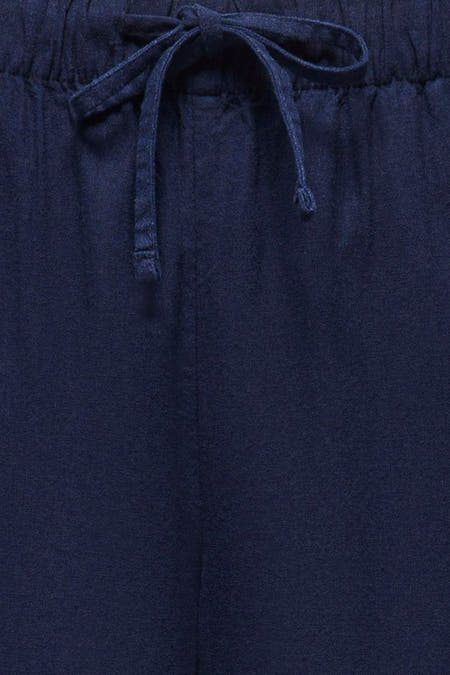 Pantalon bleu d'ONLY avec un cordon de serrage à la taille.