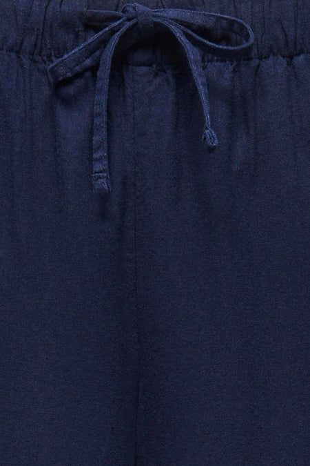 Pantalon bleu d'ONLY avec un cordon de serrage à la taille.