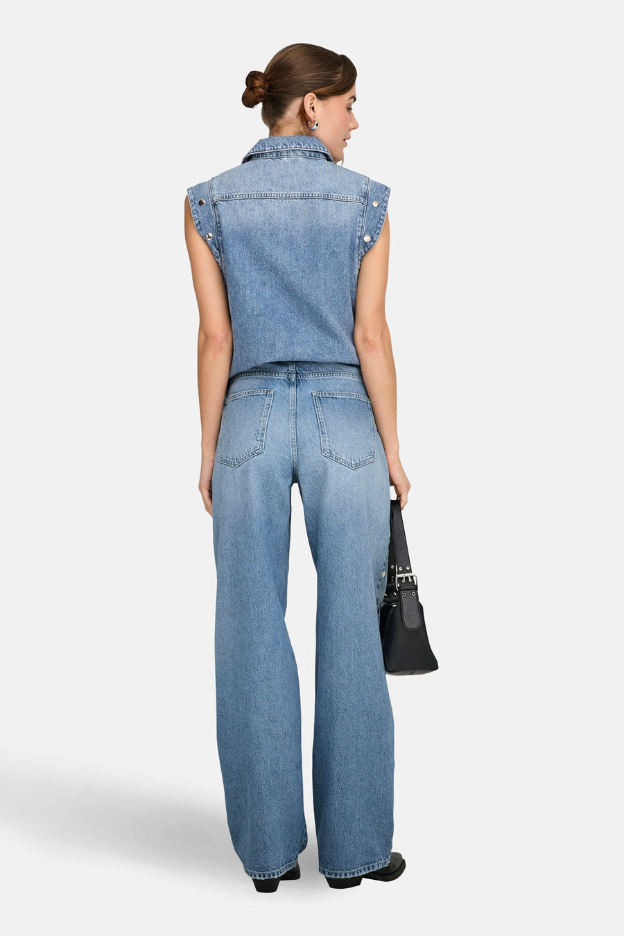 Lichtblauwe denim jeans straight van ONLY, met wijde pijpen en achterzakken.