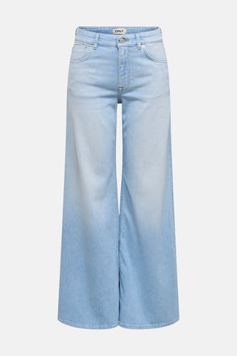 Lichtblauwe, uitlopende jeans van ONLY, met een effen wassing.