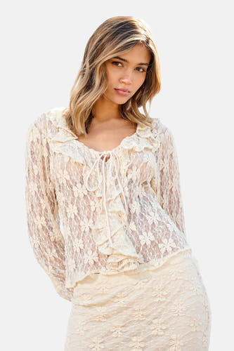 Blouse écru à manches longues ONLY®, avec dentelle florale et volants.
