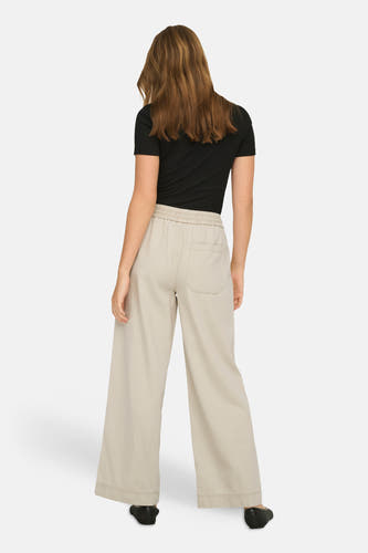 Pantalon écru de ONLY, avec jambes larges et taille élastique.