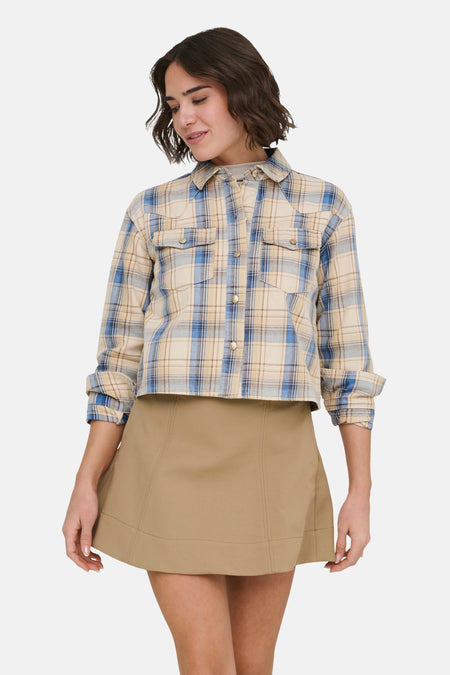 Chemise multicolore de ONLY, à motif à carreaux, manches longues et poches poitrine.