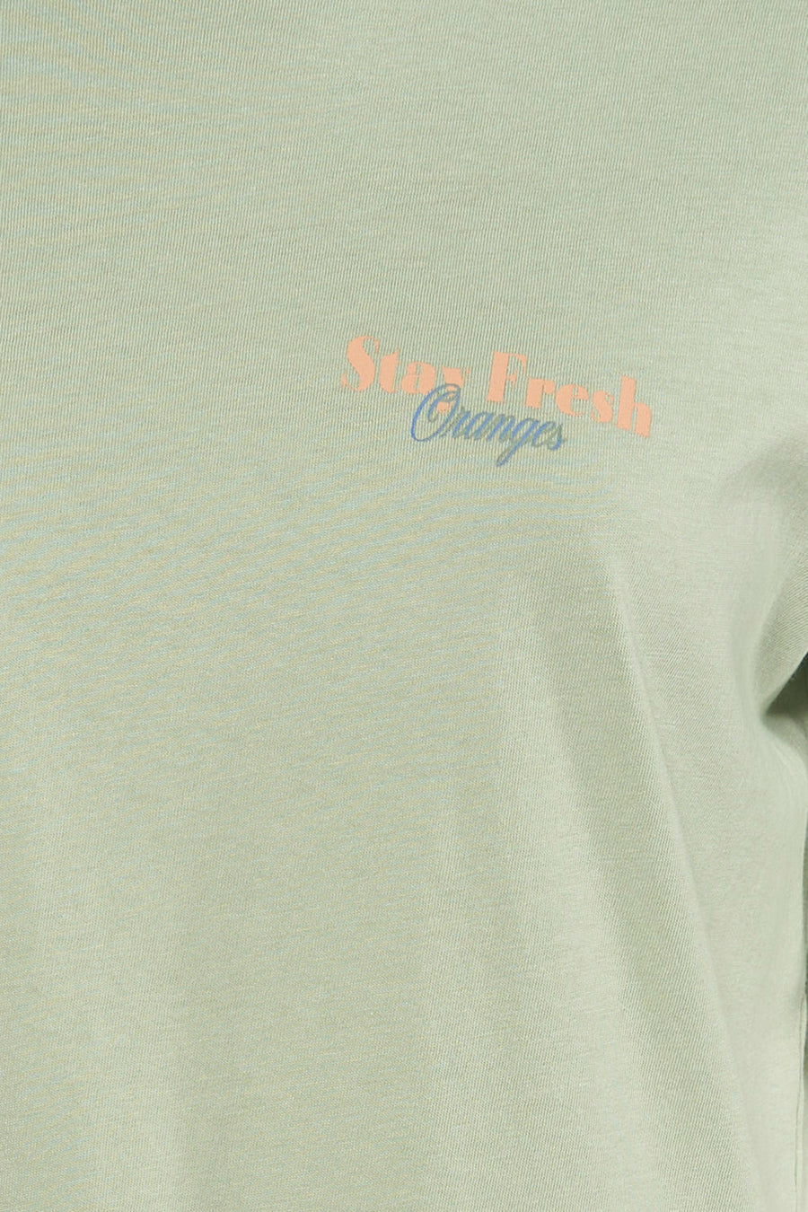 T-shirt à manches courtes vert de ONLY, avec imprimé texte de couleur claire.