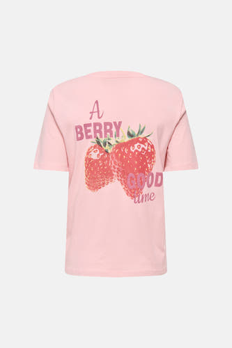 T-shirt à manches courtes rose d'ONLY, avec un imprimé de fraises et le texte "A berry good time".