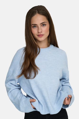 T-shirt bleu avec col rond de ONLY, avec des manches longues et une texture lisse.