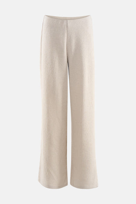 Ecru broek van ONLY met een subtiele verticale ribbelstructuur.