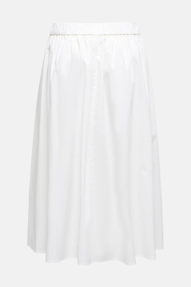 Longue jupe écru de ONLY, avec une ceinture élastique et des plis subtils.
