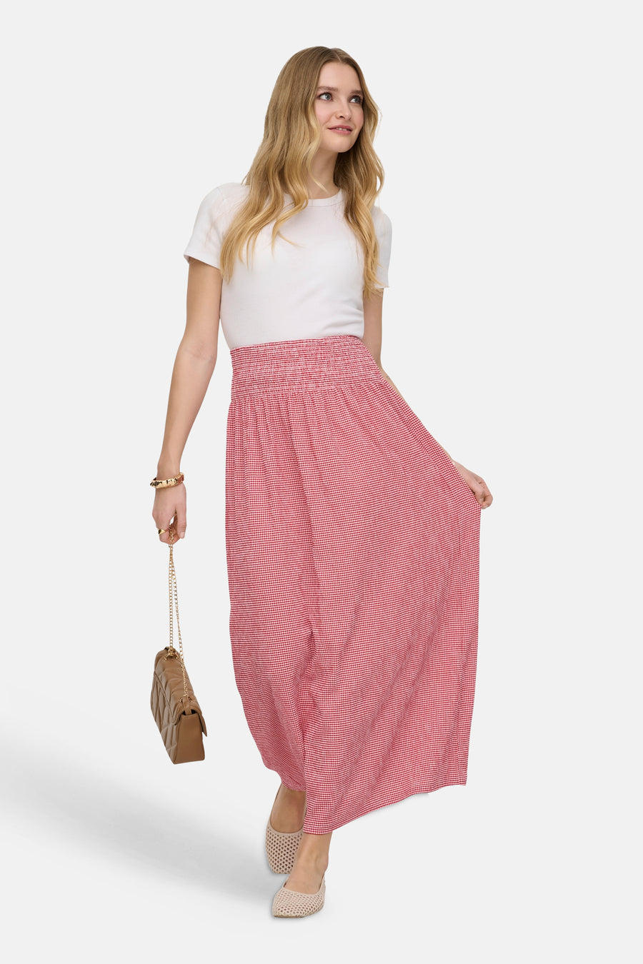 Rode lange rok van ONLY®, met een rood-wit ruitpatroon en elastische tailleband.