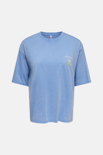 T-shirt bleu clair de ONLY® avec col rond et imprimé brodé d'une raquette de tennis et de balles sur la poitrine.