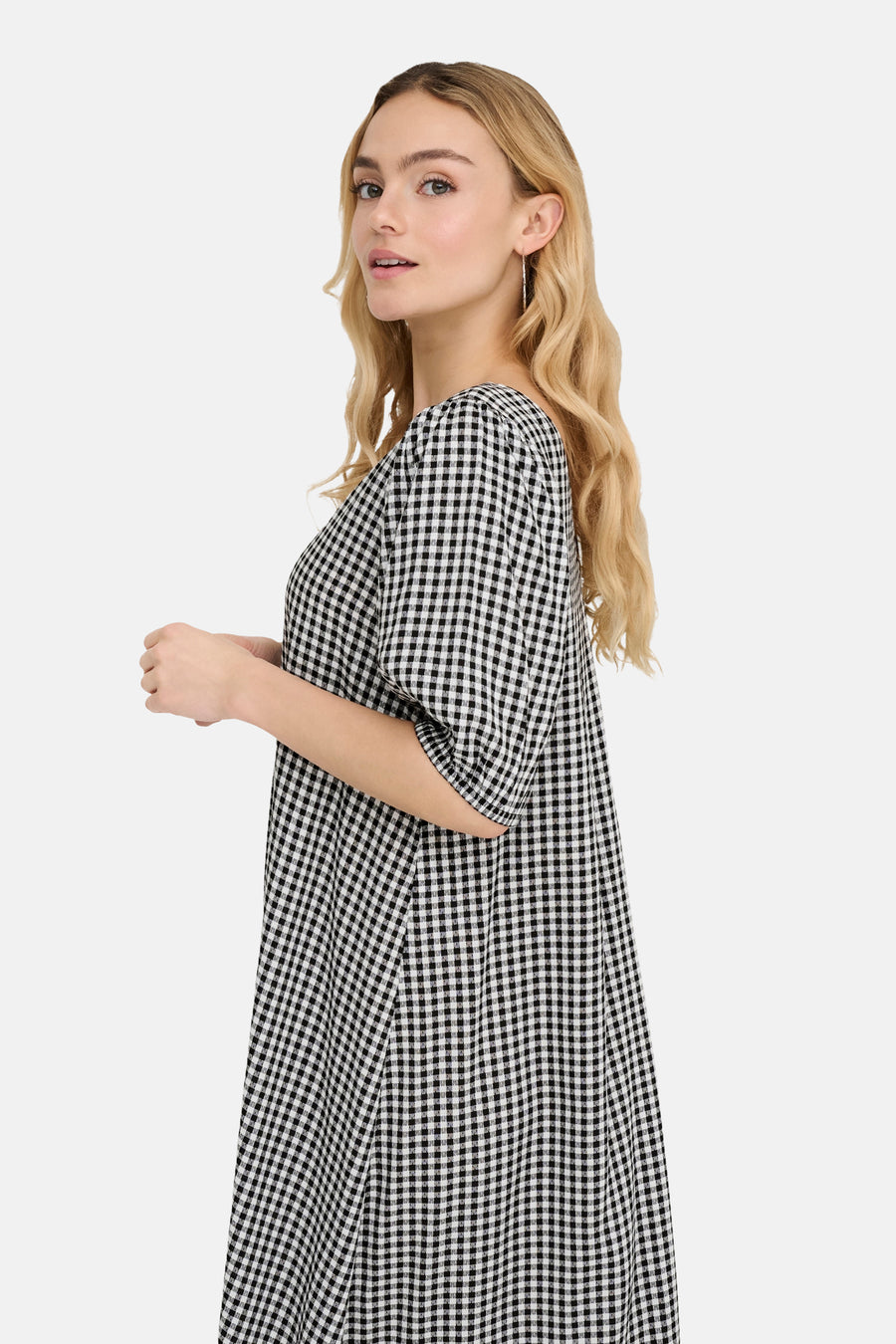 Kleedje met korte mouwen in multicolor van JDY, met een gingham ruitpatroon.