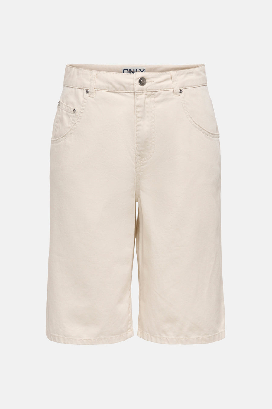 Beige Bermuda shorts van ONLY® met klassieke vorm, voorzien van voorzakken en knoopsluiting, front view