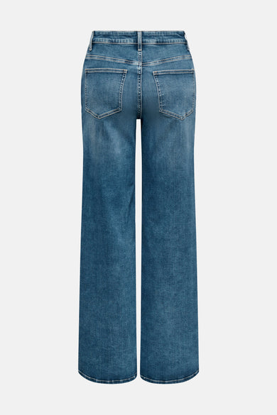 Jean large bleu ONLY®, avec poches arrière visibles et coutures, en denim de teinte moyenne.