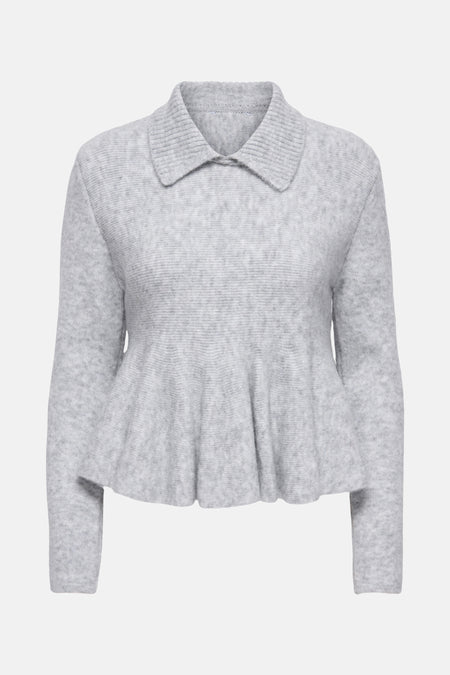 Polo gris à longues manches d'ONLY, texture tricotée et coupe droite, dos.
