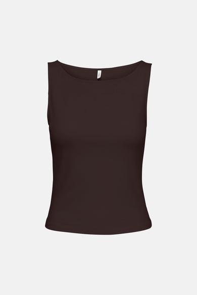 Bruine mouwloze top van ONLY® met ronde hals en een klein label in de nek.