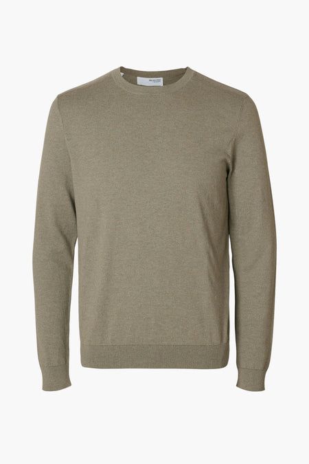 Pull vert avec col rond de SELECTED, couleur unie et tricot fin.