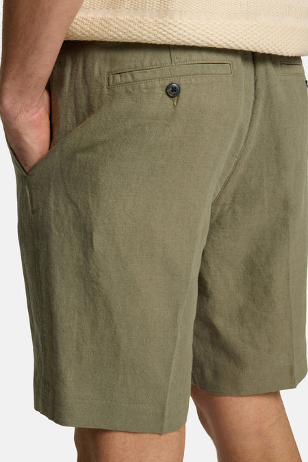 Short Groen - SELECTED