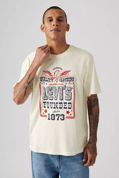 Ecru T-shirt met korte mouwen van Levi's met een grafische print op de voorkant.