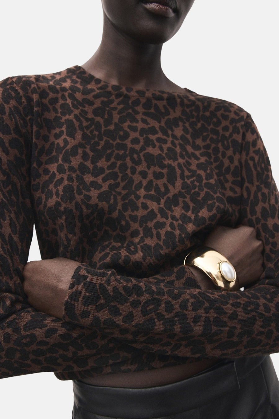 Pull met ronde hals - bruin - MANGO