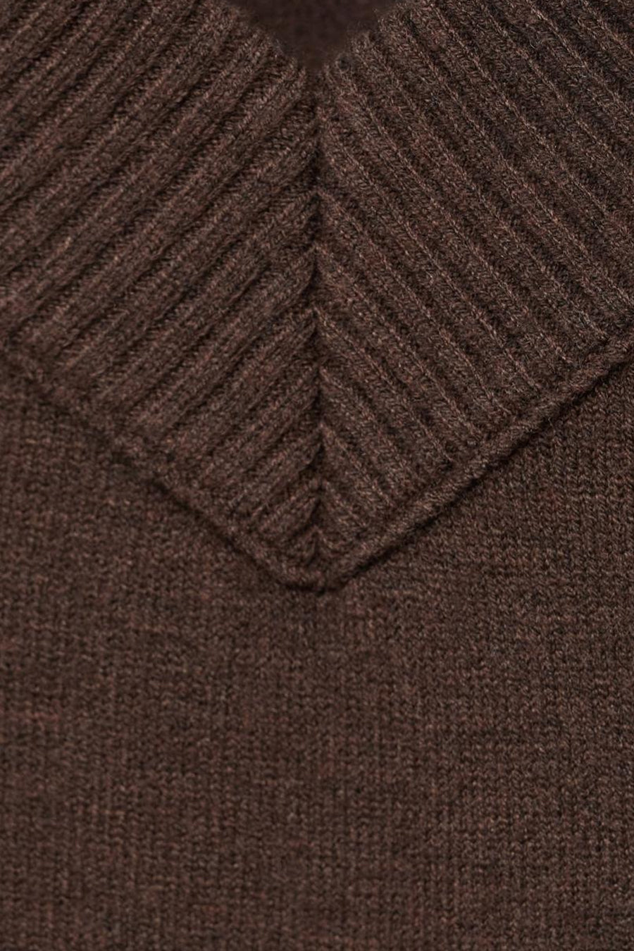 Pull met V-hals - bruin - MANGO