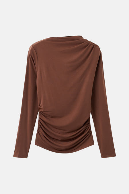 Bruine t-shirt met lange mouwen van MANGO, met gedrapeerde details aan de zijkant.