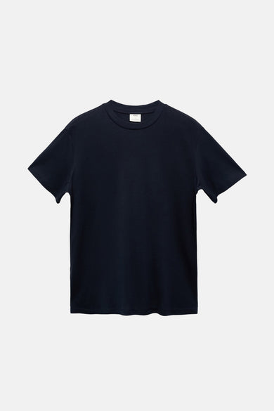 T-shirt bleu à manches courtes de MANGO, uni sur un fond blanc.