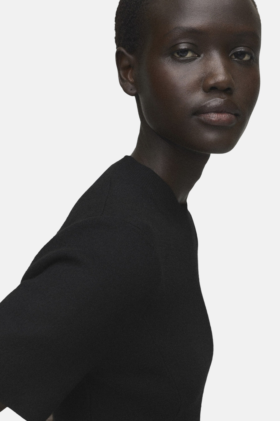 Kleedje met korte mouwen - zwart - MANGO