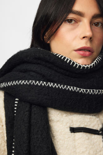 Wintersjaals zwart - PIECES®