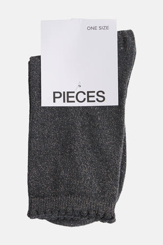 Grijze sokken van PIECES, met glitterdraad en een subtiele ribbeltextuur.