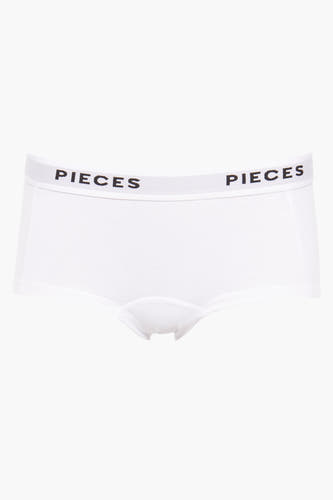 Shorty blanc de PIECES avec une taille élastique ornée du logo de la marque, vu de dos.
