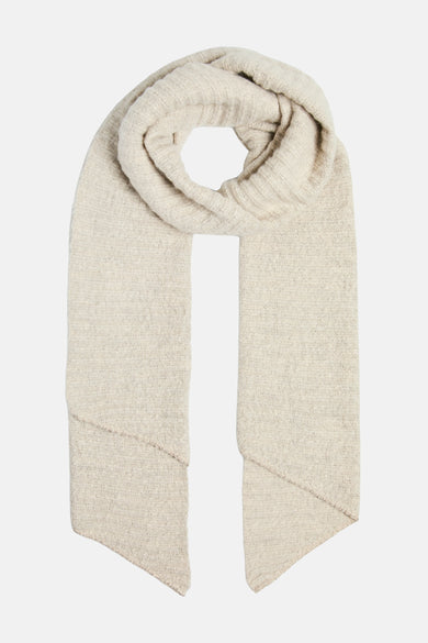 Châle beige de PIECES®, avec une douce texture et un nœud en haut.