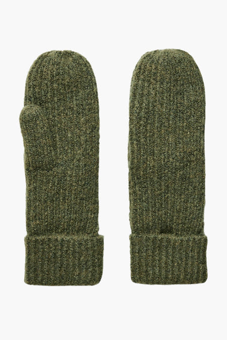 Groene wollen wanten van PIECES, met een geribbelde textuur en een omgeslagen rand.