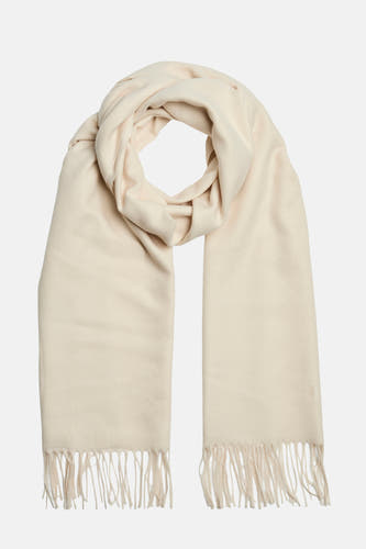 Beige wintersjaal van PIECES®, met franjes en een zachte textuur.