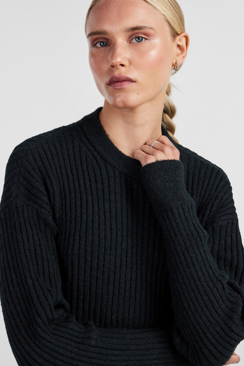Robes manches longues Noir - PIECES®