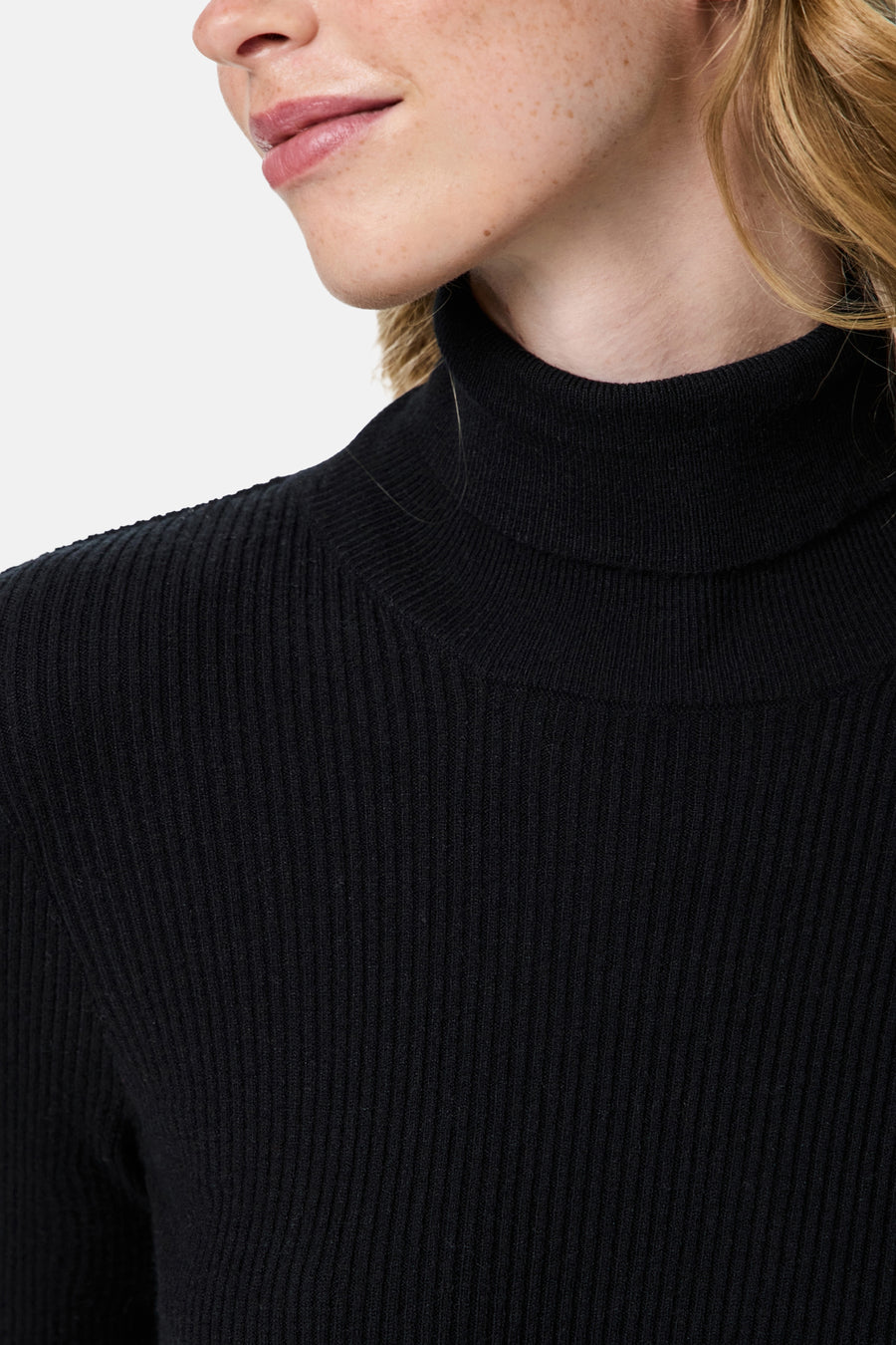 Pull met rolkraag - zwart - PIECES®