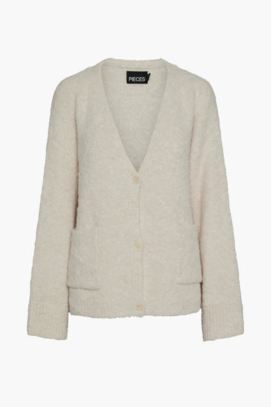 Gilet écru de PIECES® avec des manches longues et une douce texture tricotée, vu de dos.
