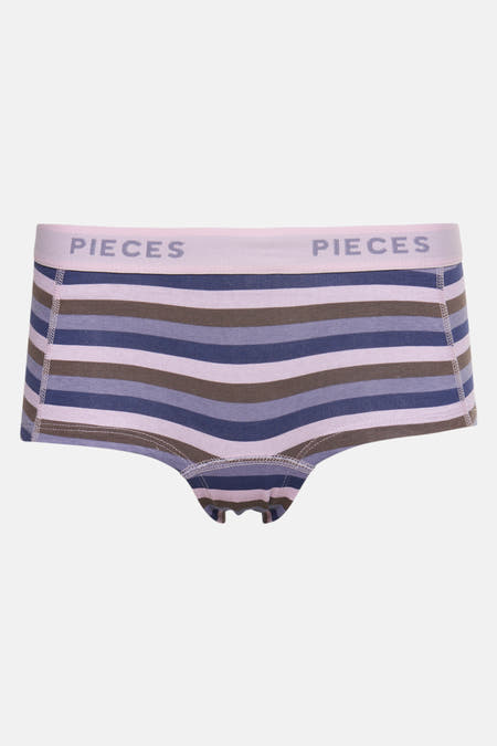 Multikleurige shorty van Pieces met gestreept patroon.
