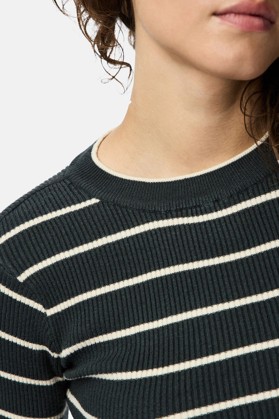 Pull met ronde hals - groen - PIECES®