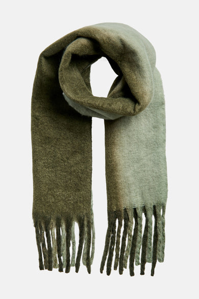 Manteau d'hiver vert de PIECES® avec franges et une douce texture veloutée.
