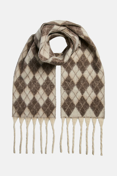Bruine wintersjaal van PIECES® met ruitpatroon en franjes.
