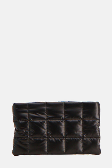 Sac à main noir de PIECES® avec design doublé et subtil brillant.