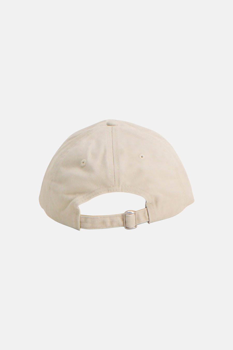 Casquette beige de PIECES®, avec sangle réglable à l'arrière.