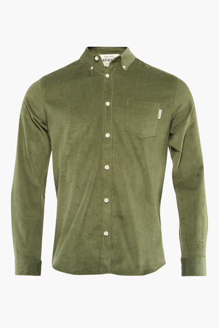 Chemise en corduroy vert de man man long long de RE RE REBEL, avec une fermeture à boutons et une poche poitr.